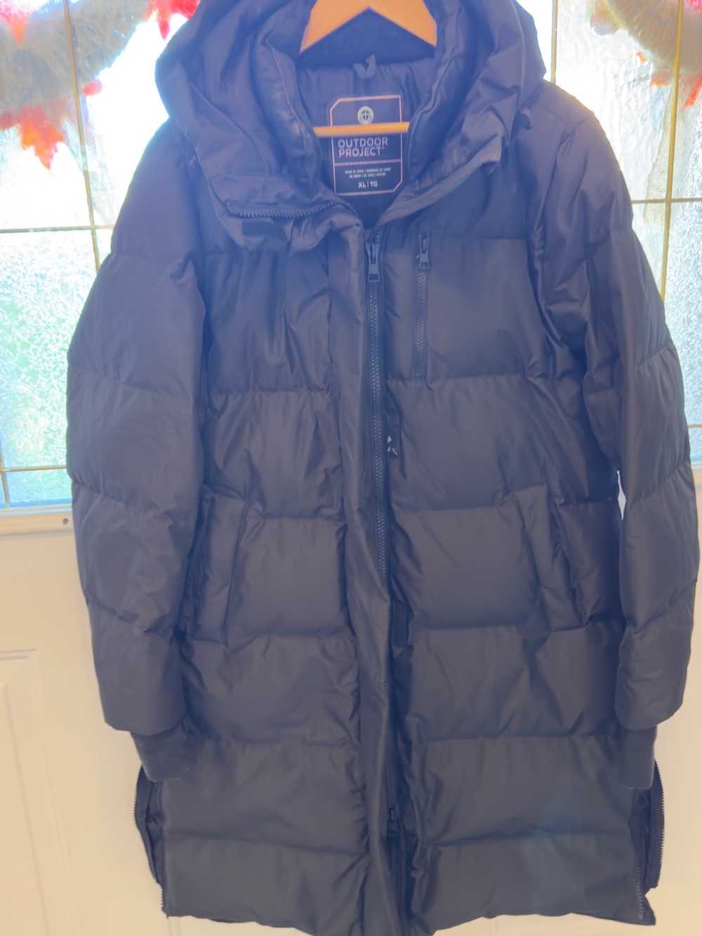 Mondetta Women's Long Black Puffer Coat with Hood